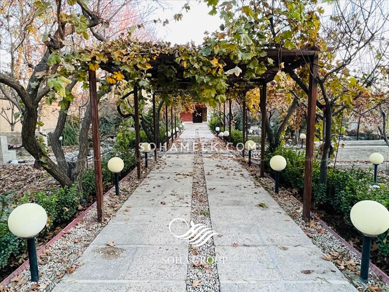 1600 متر باغ ویلا در بهترین منطقه شهریار خوشنام