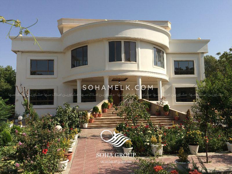 2500 متر باغ ویلا با عمارت زیبا در محمدشهر