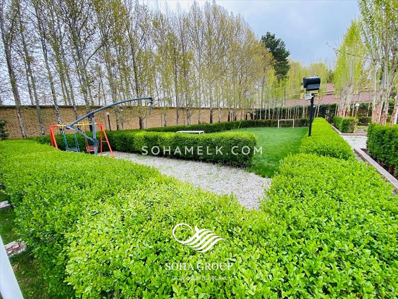  2000 مترباغ ویلای لوکس  داخل مجموعه ویلایی