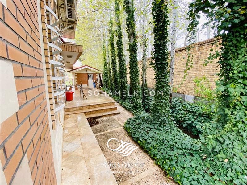  2000 مترباغ ویلای لوکس  داخل مجموعه ویلایی