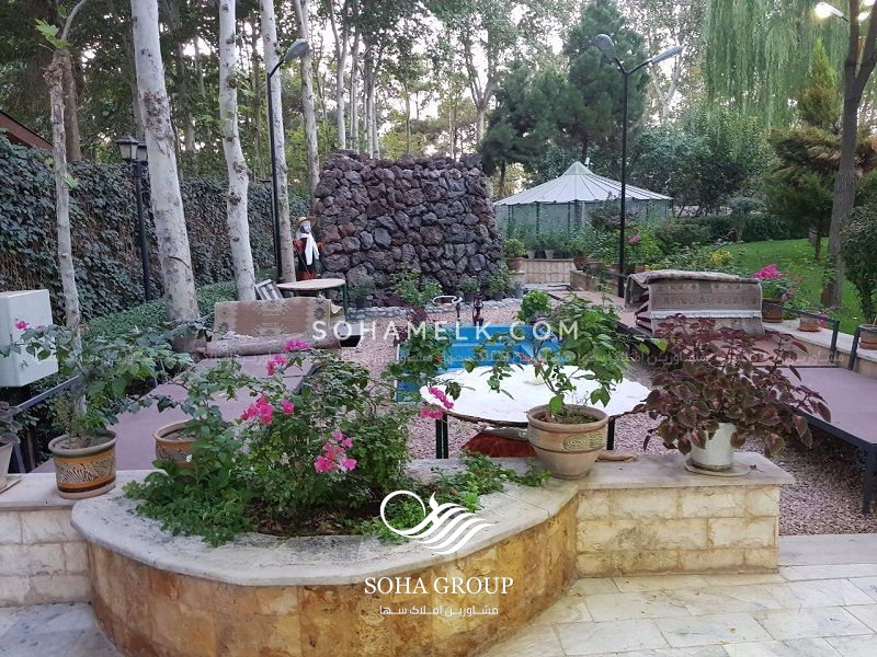 3000 متر باغ ویلای رویایی  و بینظیر در محمدشهر شهرک زیبادشت 