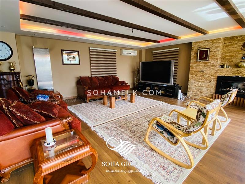 2500 متر باغ ویلا ی سوپر لاکچری در شهرک زیبادشت شمالی 