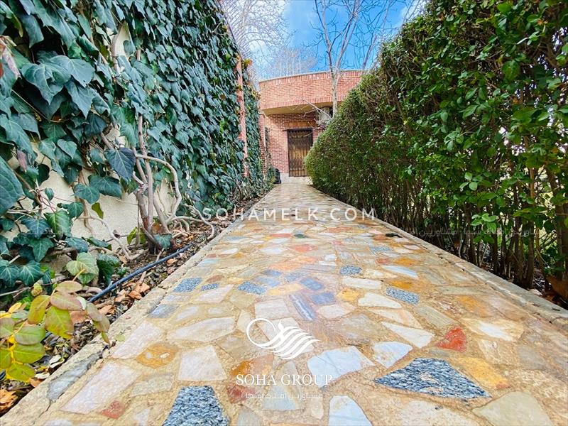 2500 متر باغ ویلا ی سوپر لاکچری در شهرک زیبادشت شمالی 