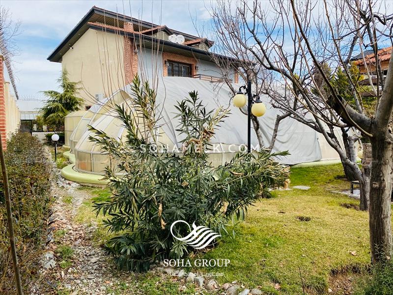 2500 متر باغ ویلا ی سوپر لاکچری در شهرک زیبادشت شمالی 