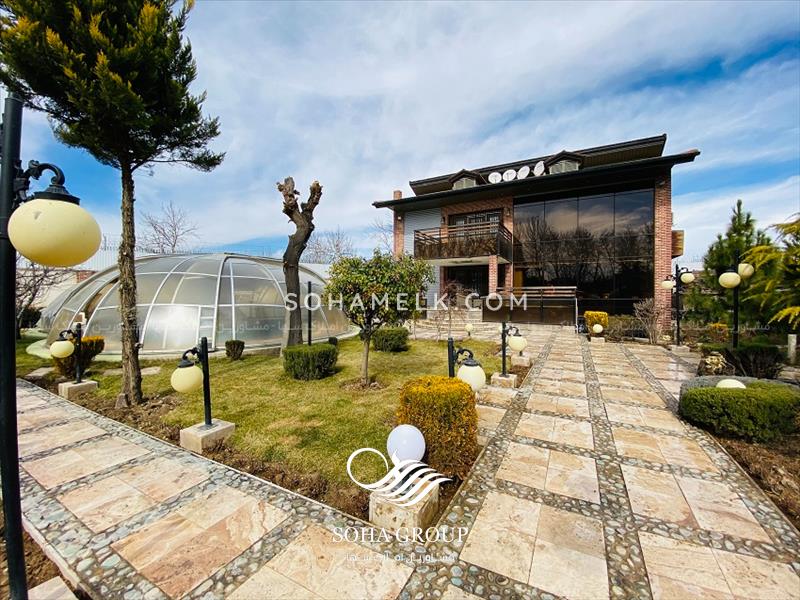 2500 متر باغ ویلا ی سوپر لاکچری در شهرک زیبادشت شمالی 
