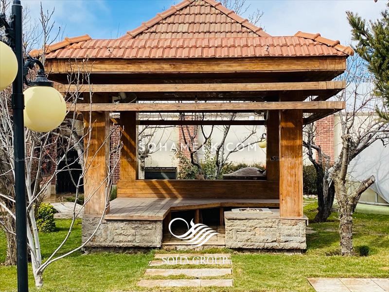 2500 متر باغ ویلا ی سوپر لاکچری در شهرک زیبادشت شمالی 