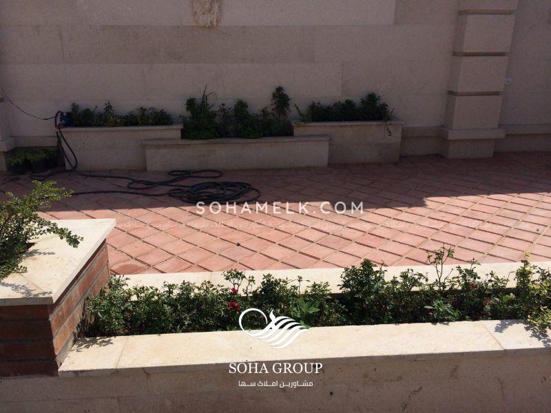 500 متر باغ ویلا با 70 متر بنای نوساز