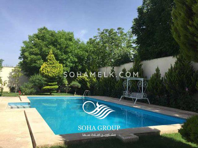 2400متر باغ ویلا با معماری سنتی در صفادشت ملارد 