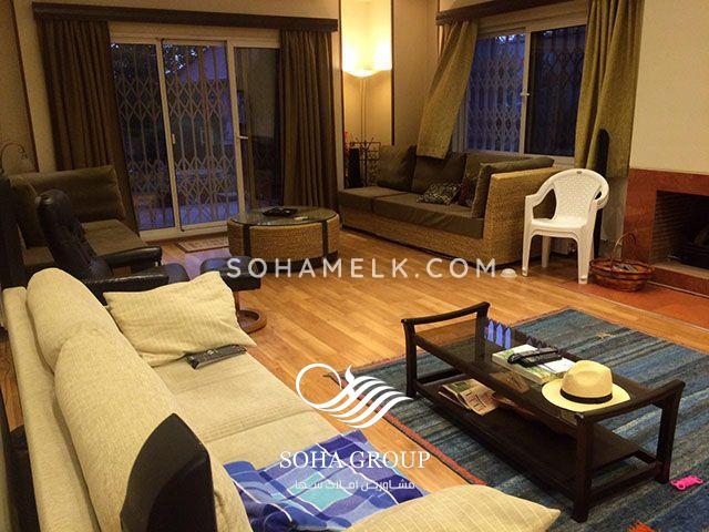 2400متر باغ ویلا با معماری سنتی در صفادشت ملارد 