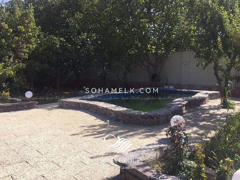 1100 متر باغ ویلا