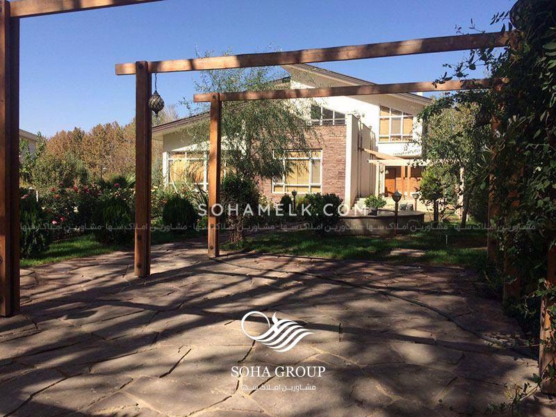 ١٠٧٥ متر باغ ويلا در بهترين مجموعه ويلايي منطقه شهريار دهكده باران