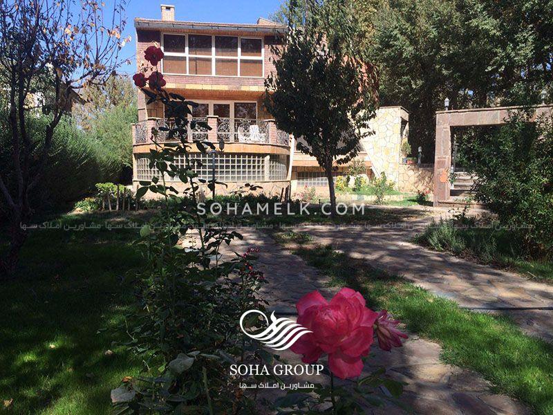 ٣٠٠٠ متر باغ ويلا در دهكده باران