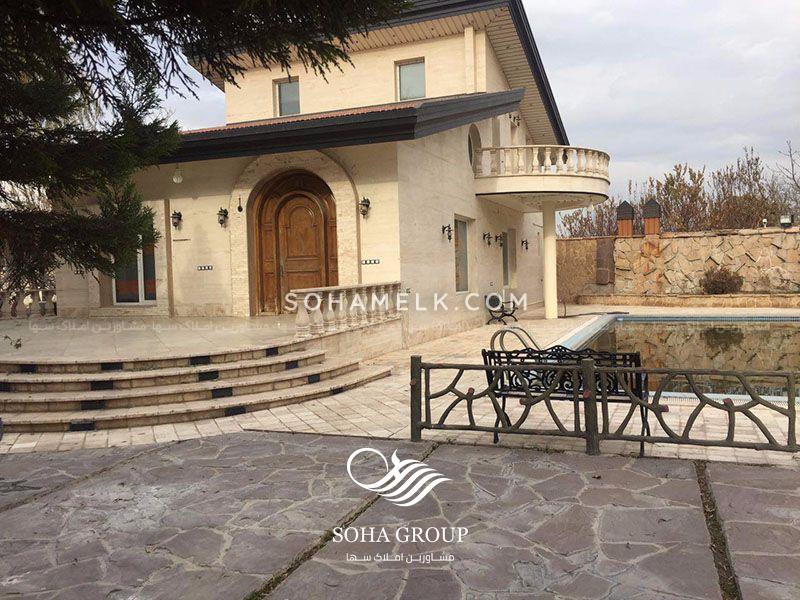 ٥٠٠٠ متر باغ ويلا