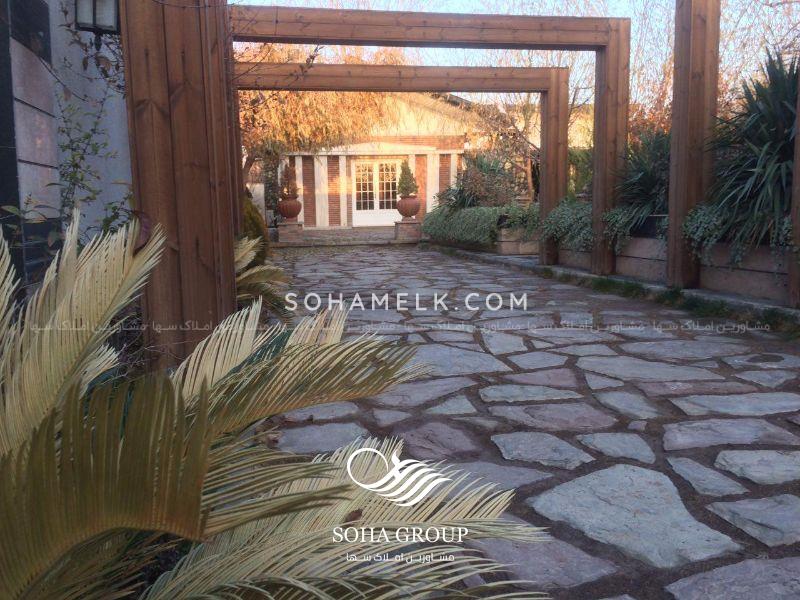 1700 متر ویلای شیک و لوکس