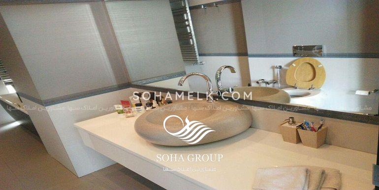 4370 متر باغ ویلا با عمارت زیبا و لوکس در محمدشهر