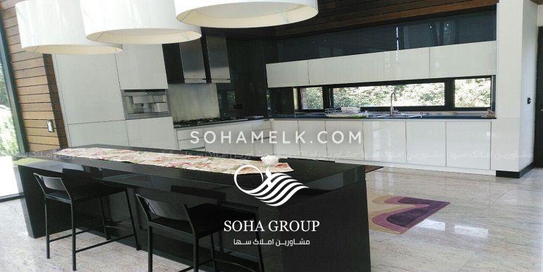 4370 متر باغ ویلا با عمارت زیبا و لوکس در محمدشهر