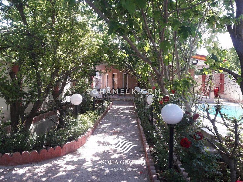 700متر باغ ویلای زیبا در شهریار