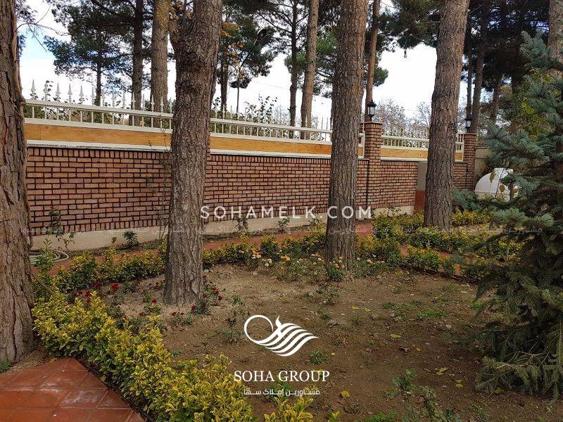 1300 متر باغ ویلا در زیبادشت