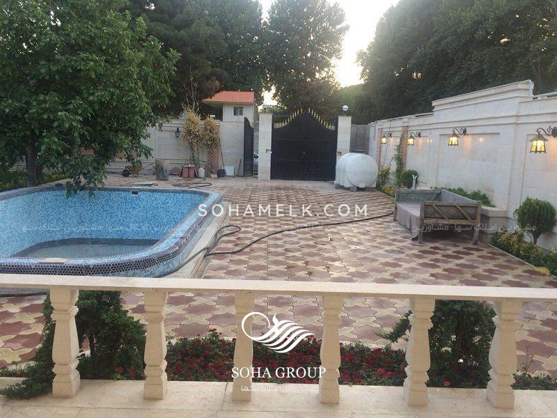 باغ ویلا 700 متری در کردزار شهریار