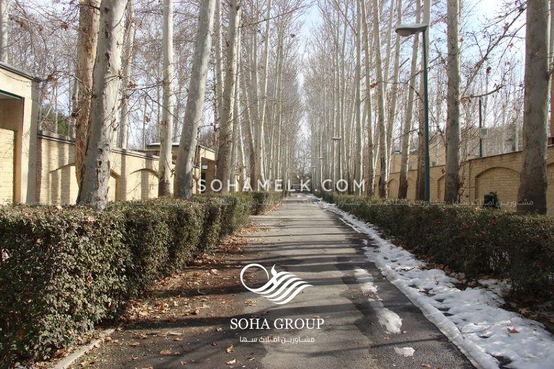 2800 متر باغ ویلای کلاسیک در محمدشهر