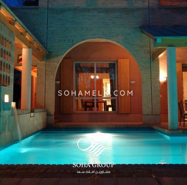 2800 متر باغ ویلای کلاسیک در محمدشهر