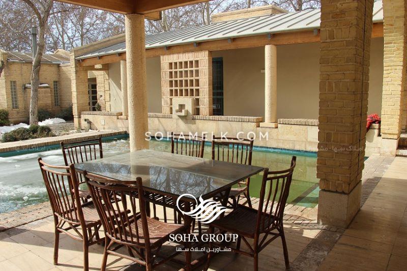 2800 متر باغ ویلای کلاسیک در محمدشهر