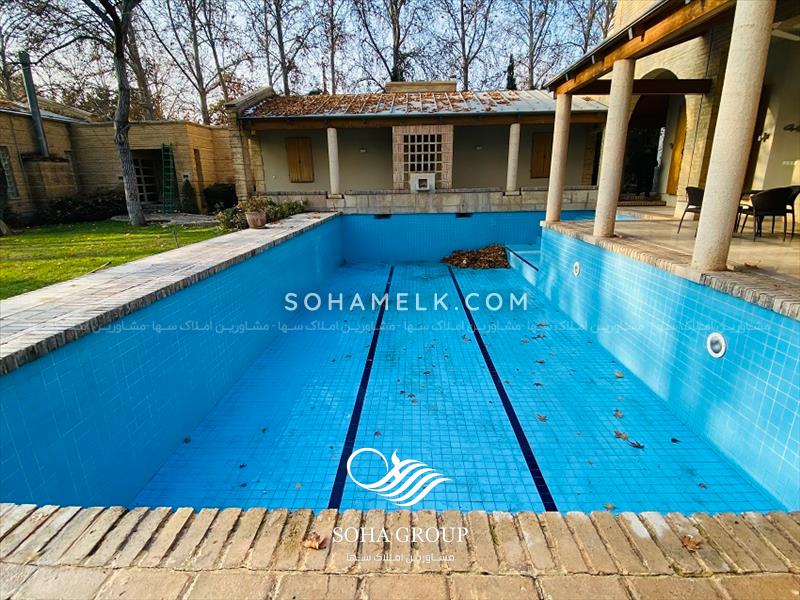 2800 متر باغ ویلای کلاسیک در محمدشهر