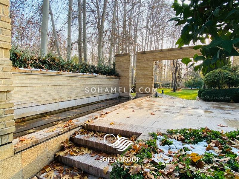 2800 متر باغ ویلای کلاسیک در محمدشهر
