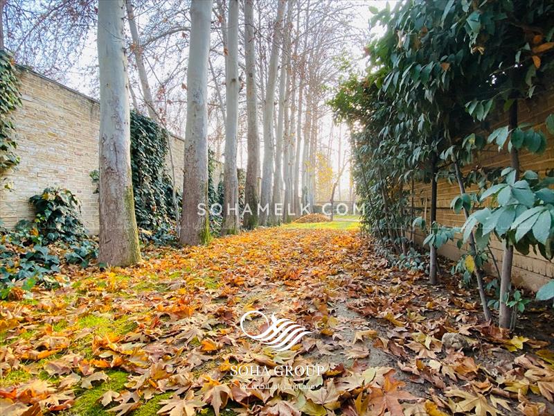 2800 متر باغ ویلای کلاسیک در محمدشهر