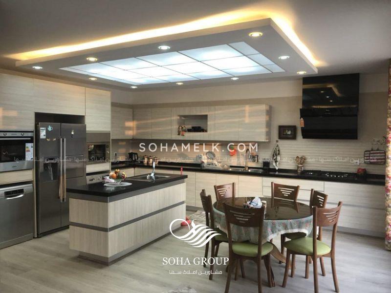 رهن و اجاره سالانه 2430متر باغ ویلا در زیبادشت کرج