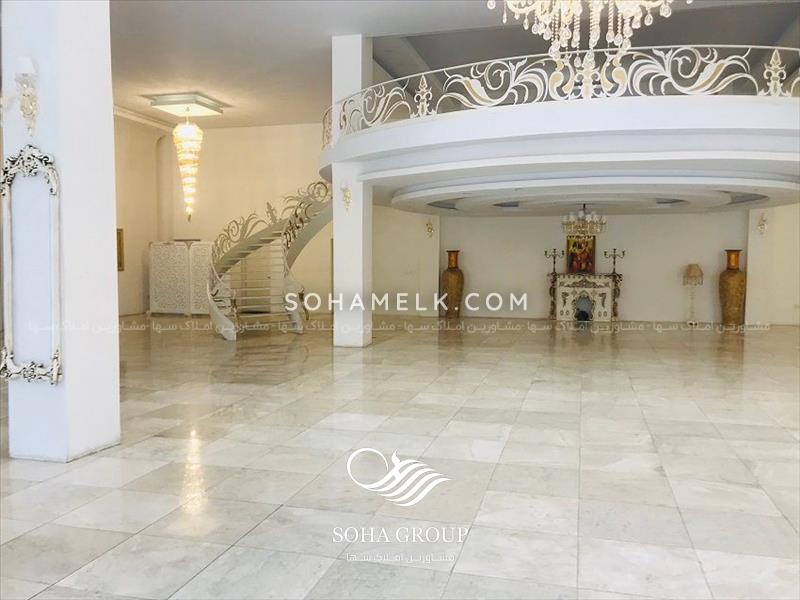 5500 متر باغ ویلای فوق العاده لاکچری در شهریار منطقه وحیدیه