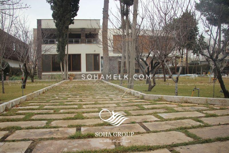 1700 متر باغ ویلای لوکس در دهکده فردیس