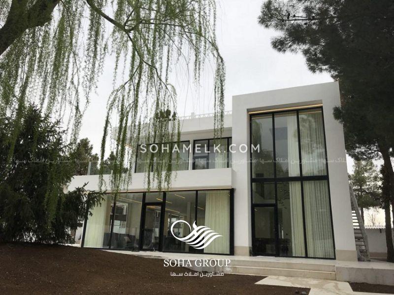 1850 متر باغ ویلای نوساز و لوکس در زیبادشت