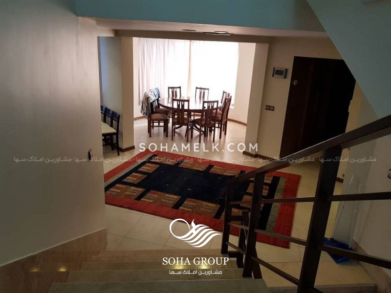 باغ ویلای 1050 متری در محمدشهر کرج