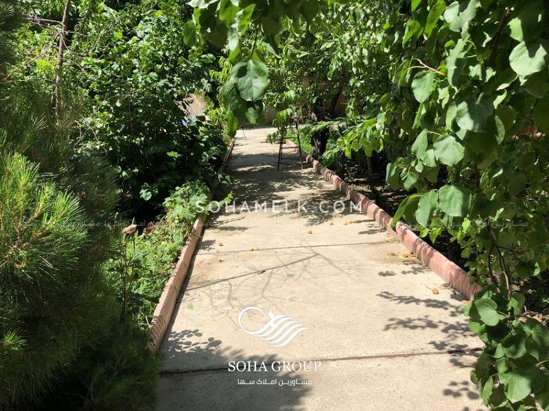 1050 متر باغ ویلا در ملارد منطقه لم آباد