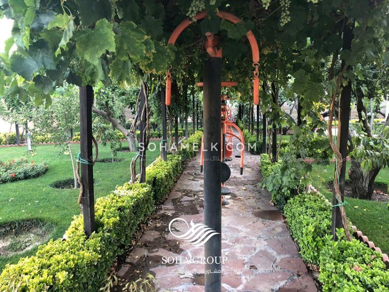 5000 متر باغ ویلای زیبا در محمد شهر کرج