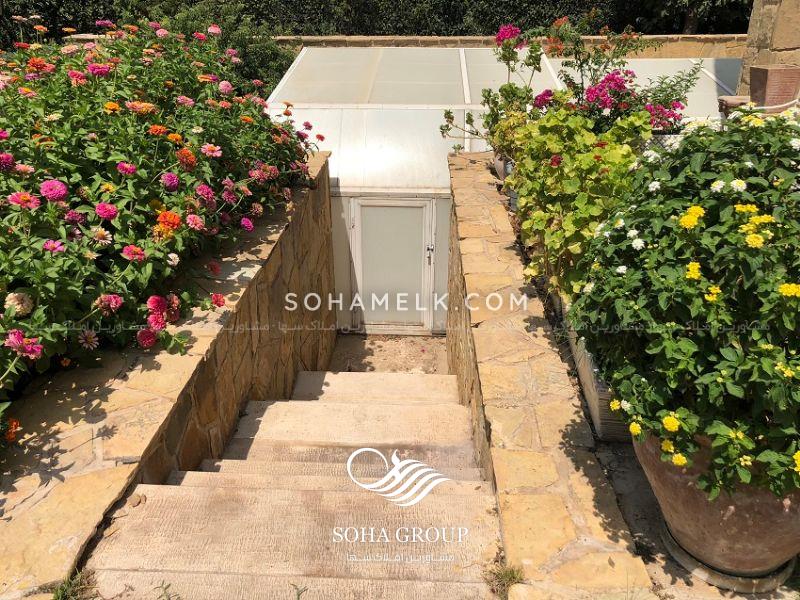 باغ ویلای زیبا در دهکده خانه 1200 متری