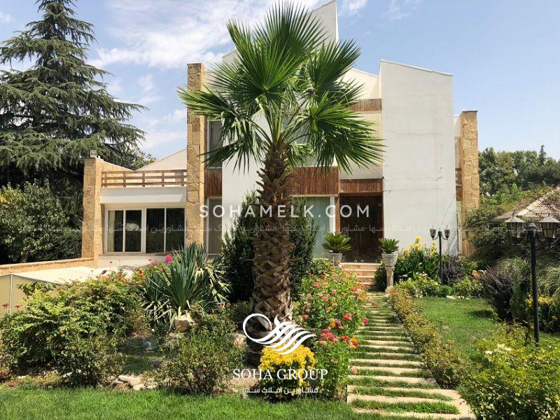 باغ ویلای زیبا در دهکده خانه 1200 متری