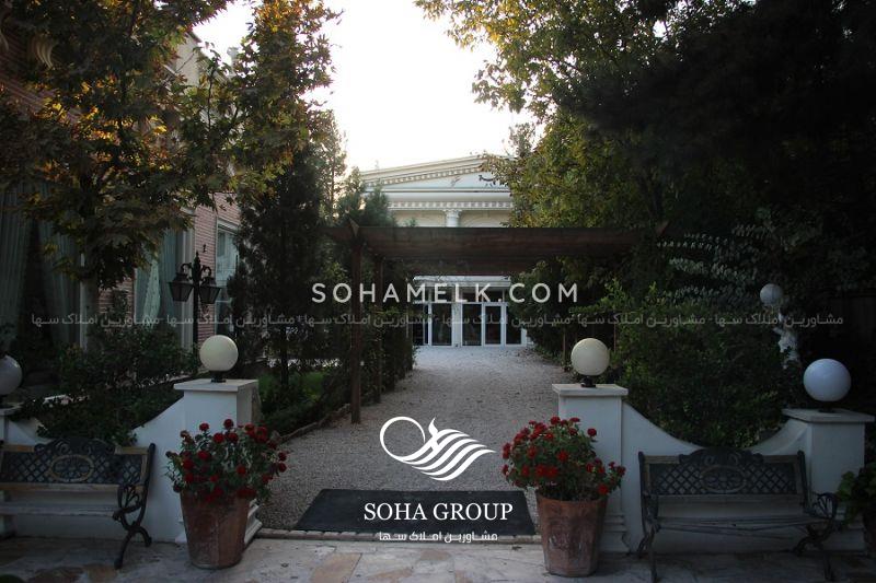 عمارتی رویایی و باور نکردنی در غرب تهران