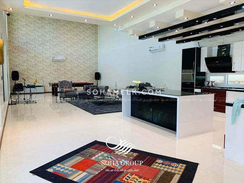 رهن و اجاره سالانه 1000متر باغ ویلای لوکس و مدرن داخل شهرک ویلایی 