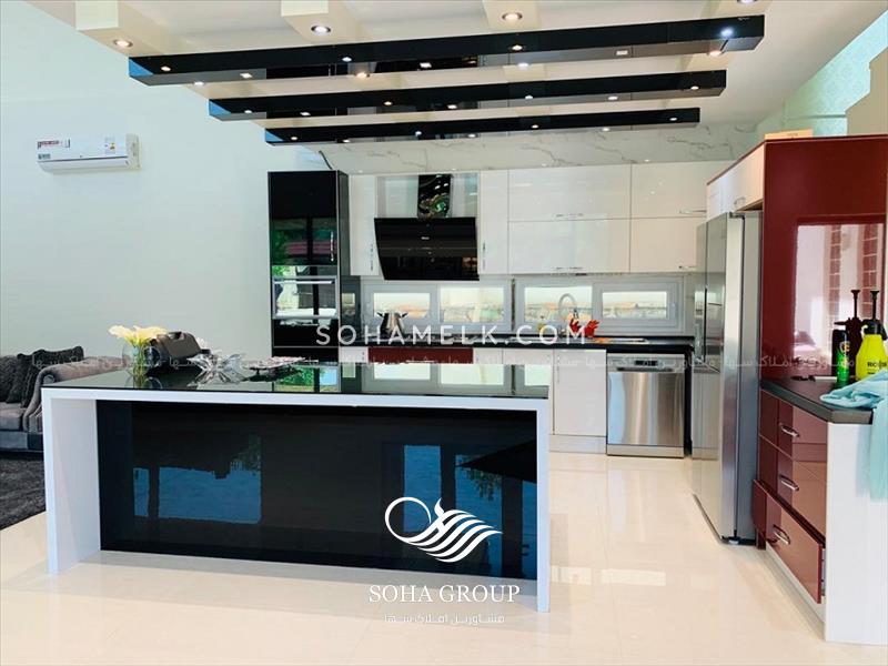 رهن و اجاره سالانه 1000متر باغ ویلای لوکس و مدرن داخل شهرک ویلایی 