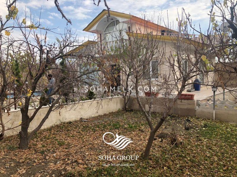 1000 متر باغ ویلا داخل شهرک ویلایی