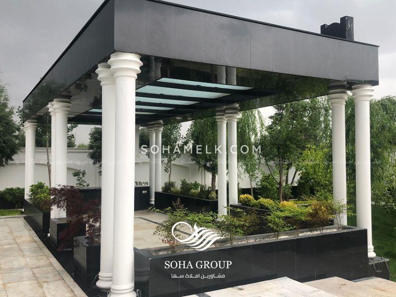 2200 متر باغ عمارت لاکچری و لوکس در شهرک ویلایی برند