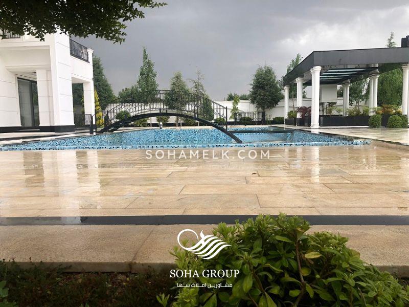 2200 متر باغ عمارت لاکچری و لوکس در شهرک ویلایی برند