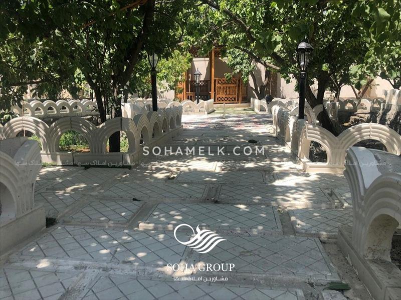 خرید باغ ویلا 1000 متری در شهرک ویلایی کوچک