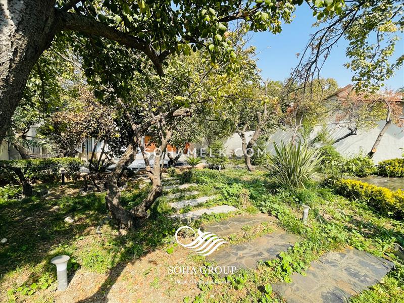 رهن واجاره سالیانه باغ ویلای مدرن در کردزار شهریار