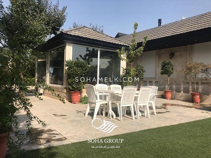 2000 متر باغ ویلا لوکس در قلب شهریار