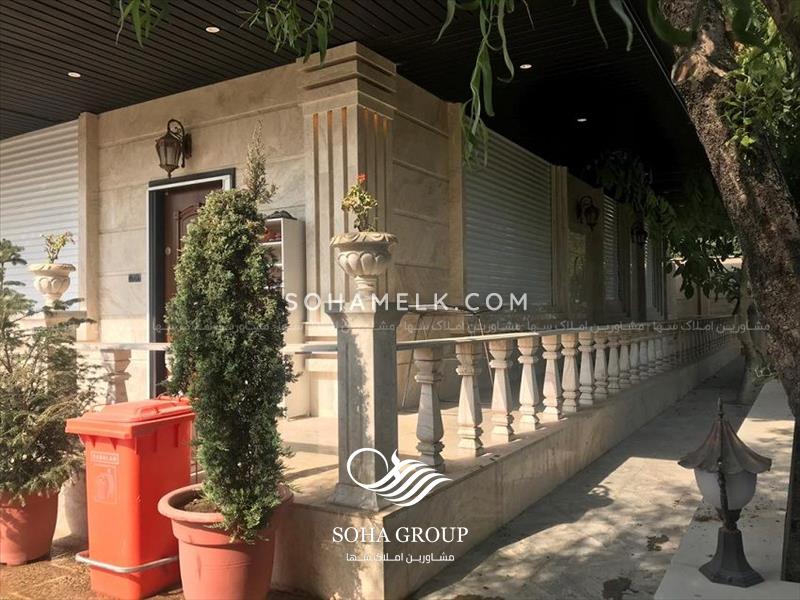 2000 متر باغ ویلا لوکس در قلب شهریار