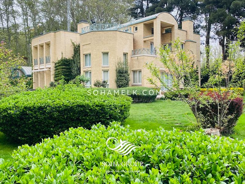 باغ ویلای ایرانی در شهر محمدشهر