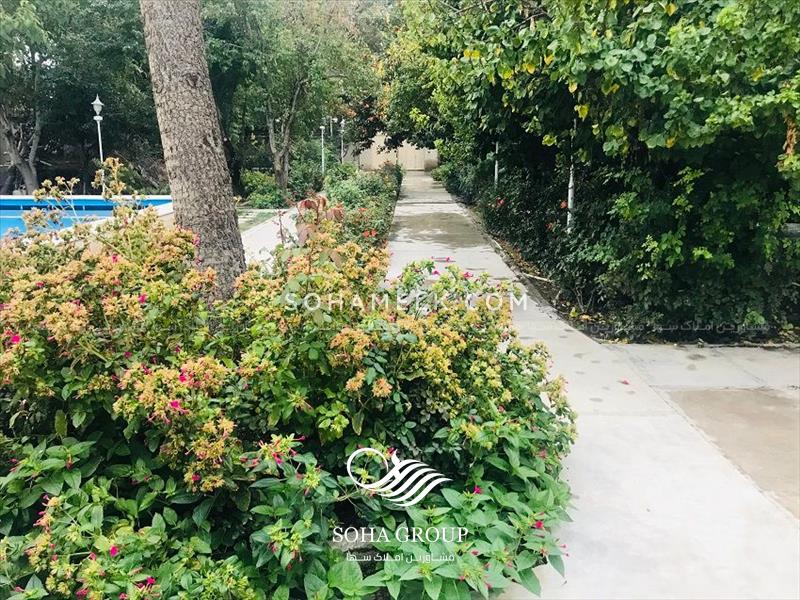 1500 متر باغ ویلای قدیمی بهمراه مدارک کامل